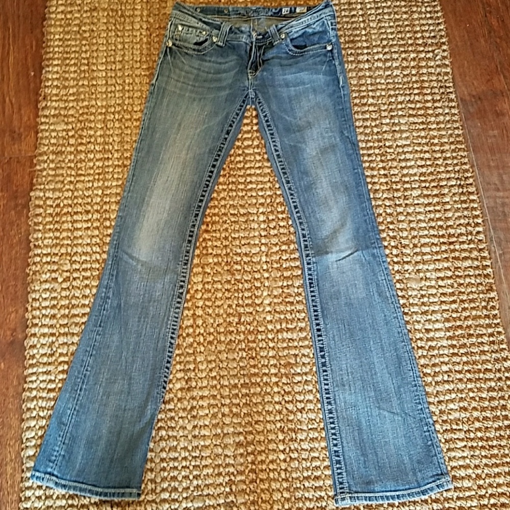 Miss Me jeans size 28